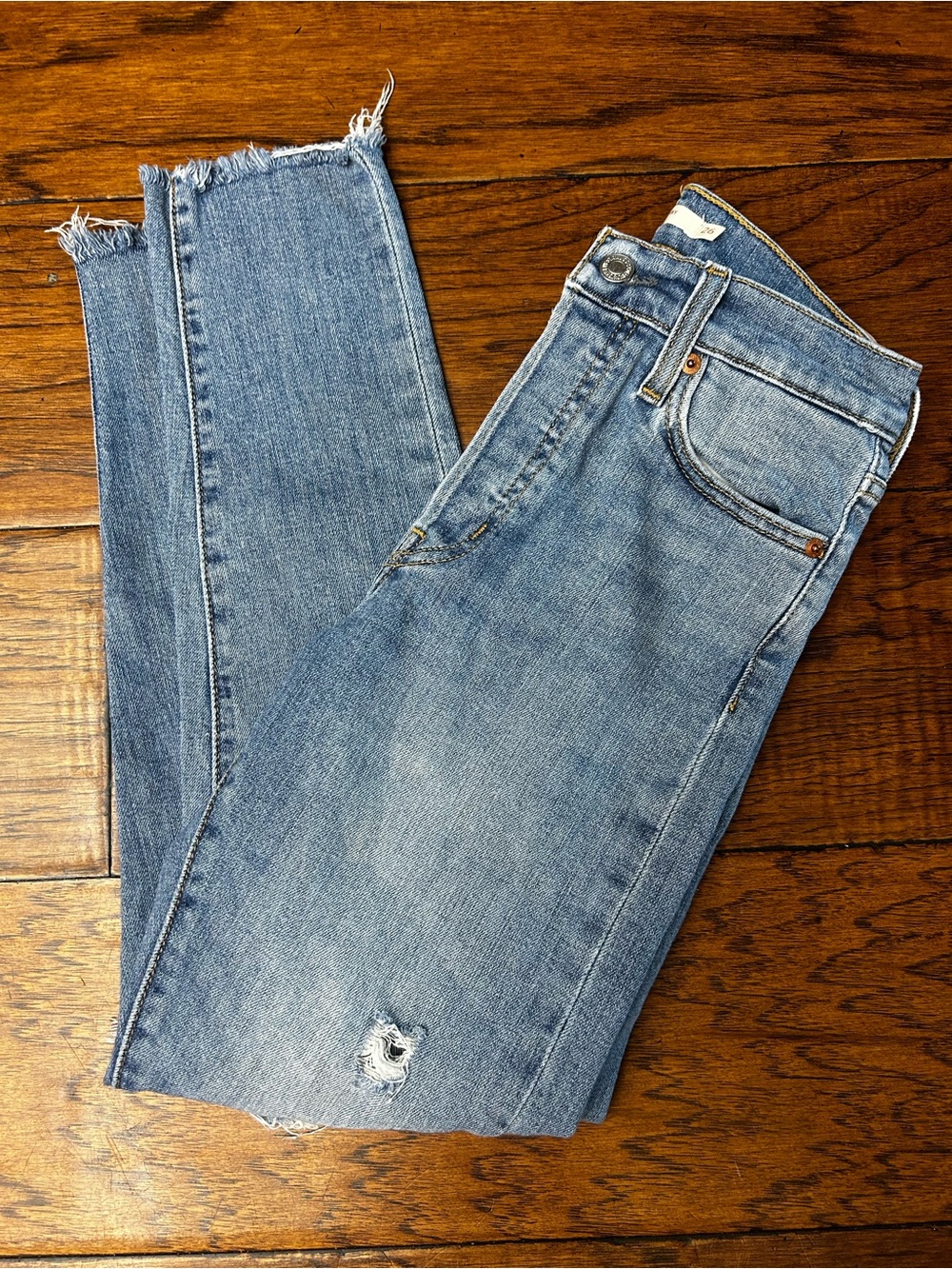 Levi’s Wedgie distressed Skinny Jeans‎